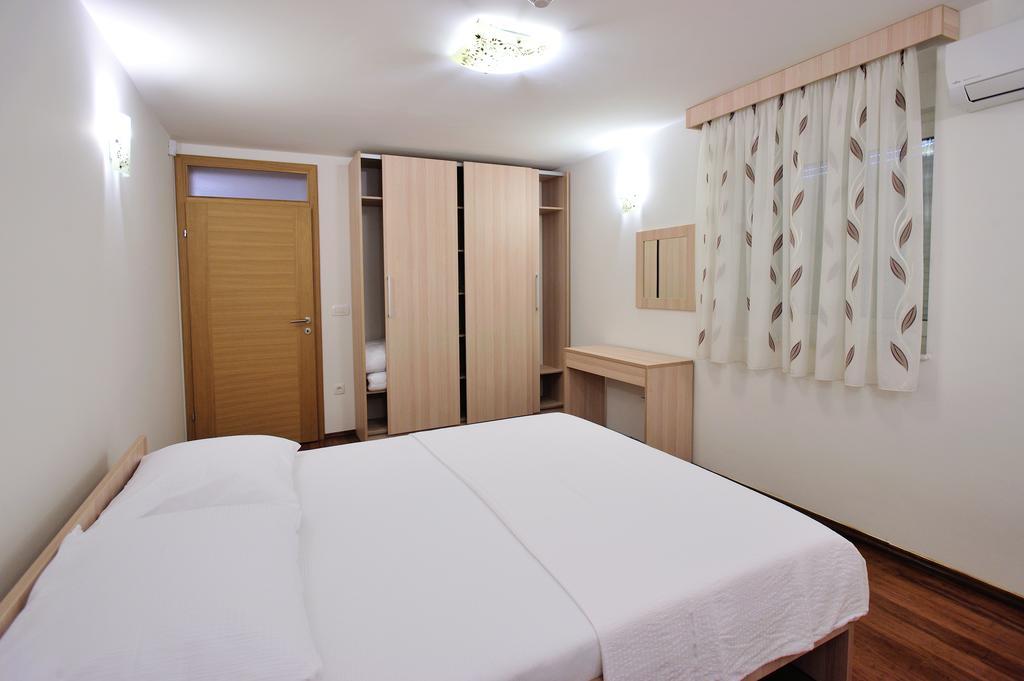 Apartments Old Bridge Mostar Room photo